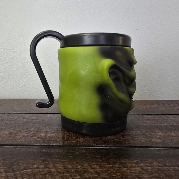 1996 The Haunted Mask Goosebumps Plastic Mug Cup HEI Parachute Press - Picture 2 of 14